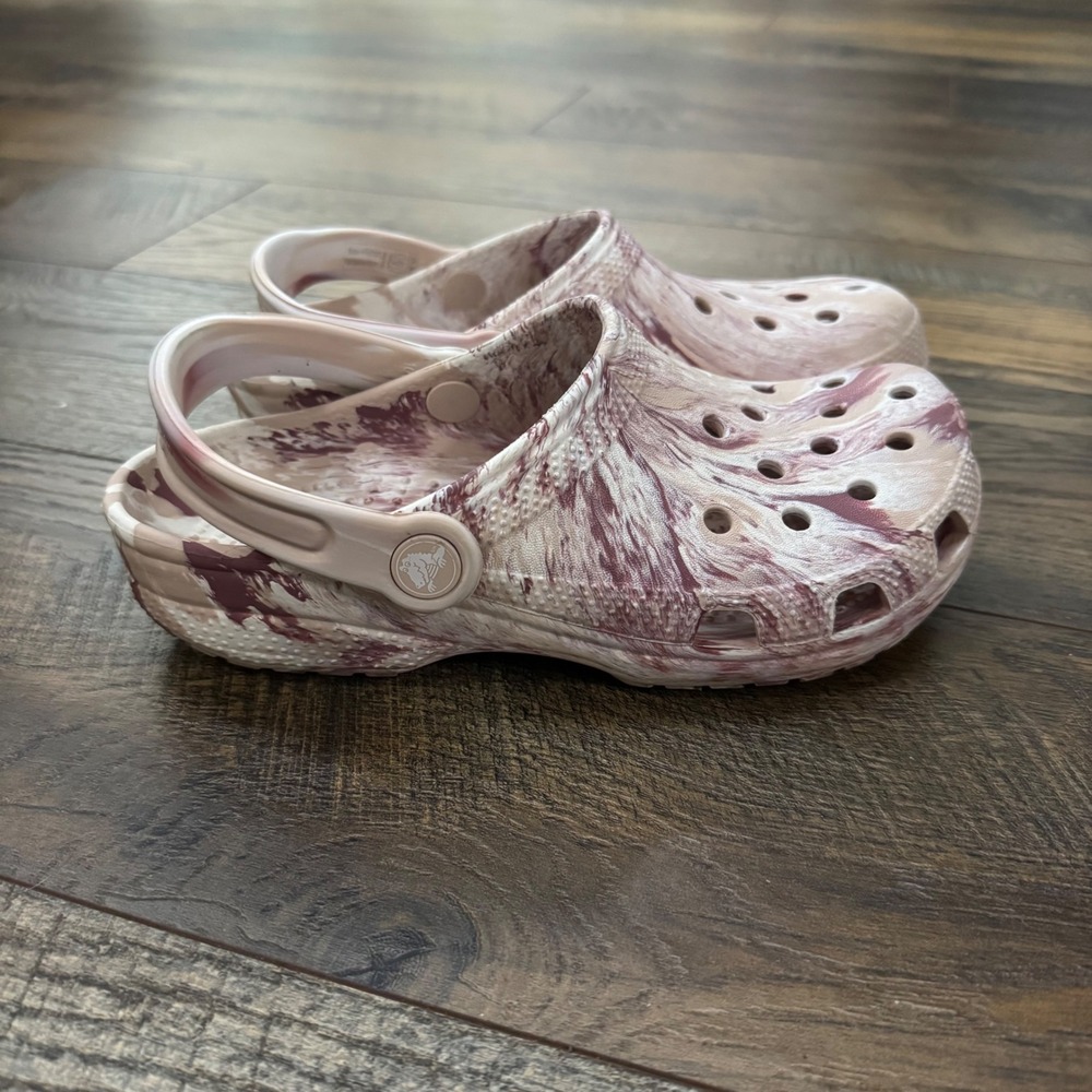 Crocs Classic Marbled Clog Pink‎ Burgundy Tan Juniors 3 Women 5 Slip On Shoes
